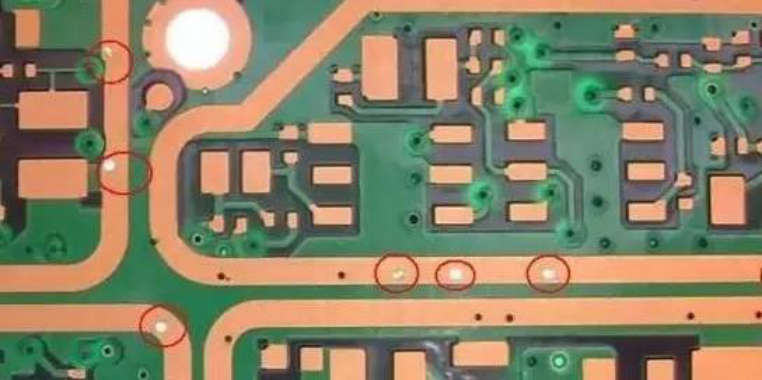 d0880b4bdeaffaccd372f3638916eebf.png PCB线路板.png